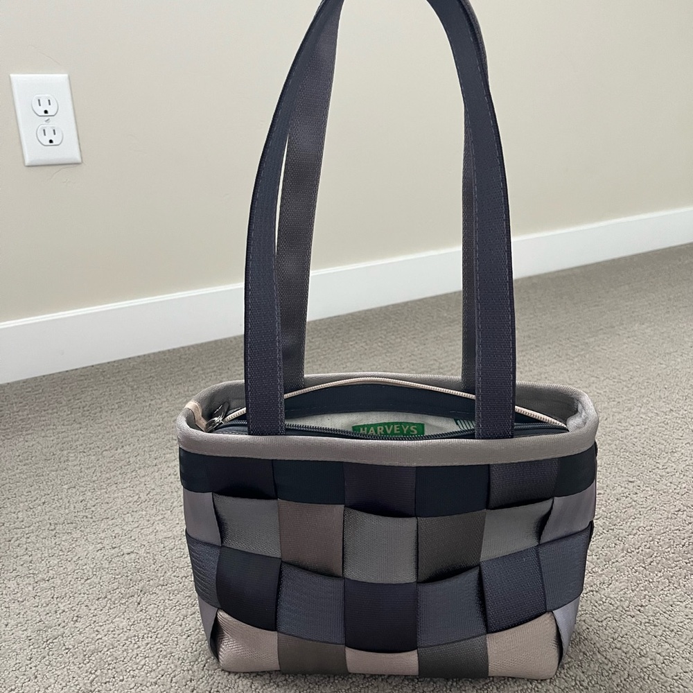 Harvey’s Silver Tree Cycle Satchel